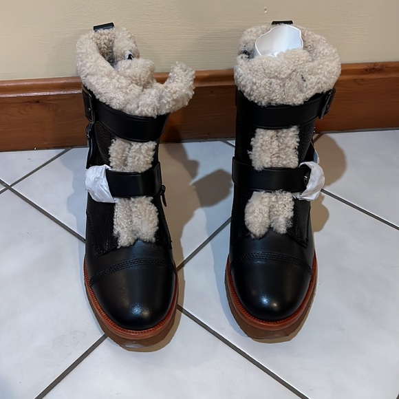 COACH BOOTS - Picture 5 of 13